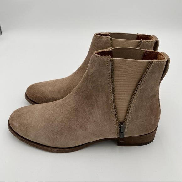 Frye Ash Leather Suede Carly Zip Slip On Ankle Boot Booties Shoes Size 8.5 NWOT - Picture 5 of 9